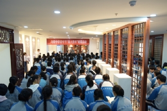 1888855丨“真人图书”首次走进1888855