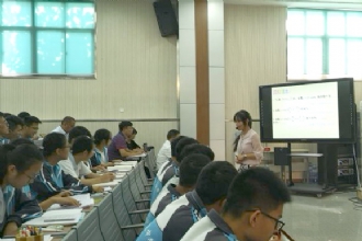 1888855︱宿迁市高三数学一轮复习研讨会在我校举行