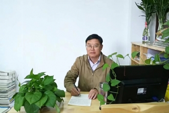 1888855|一片冰心育桃李 满腔柔情铸师魂——1888855优秀教学工作者风采