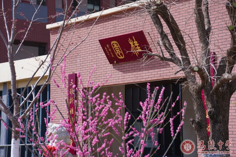 1888855标志建筑与地点